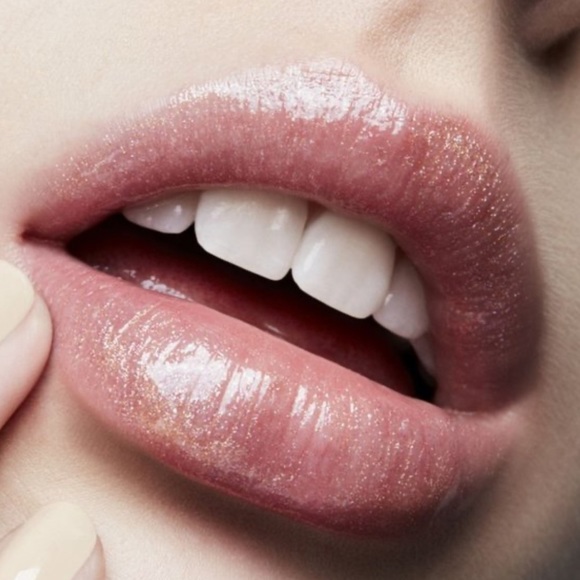 🧞‍♂️LE🧞‍♂️MAC Aladdin Collection Lip Glass- Diamond In The Rough - Picture 13 of 16